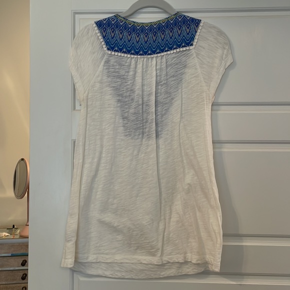 Anthropologie white shirt with colorful detail size Xs - Picture 2 of 5